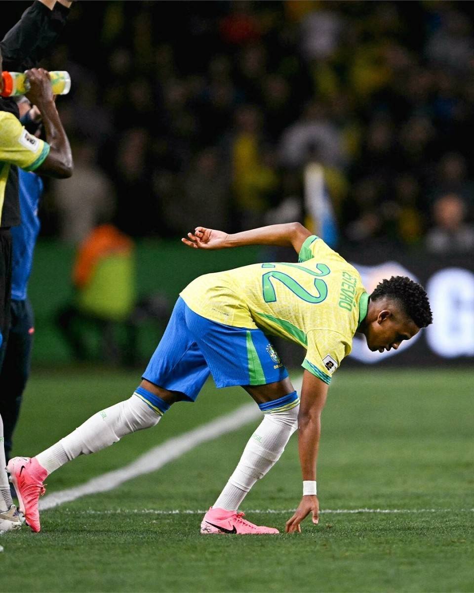 意甲集结日走向成谜，切尔西回应争议，态度坚定，控场能力受关注的简单介绍