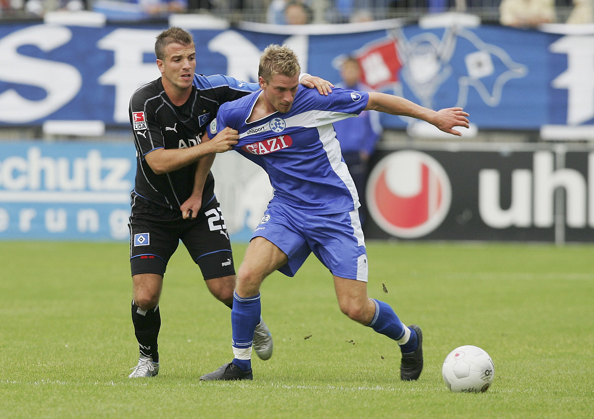  比利亚雷亚尔对阵西班牙人 