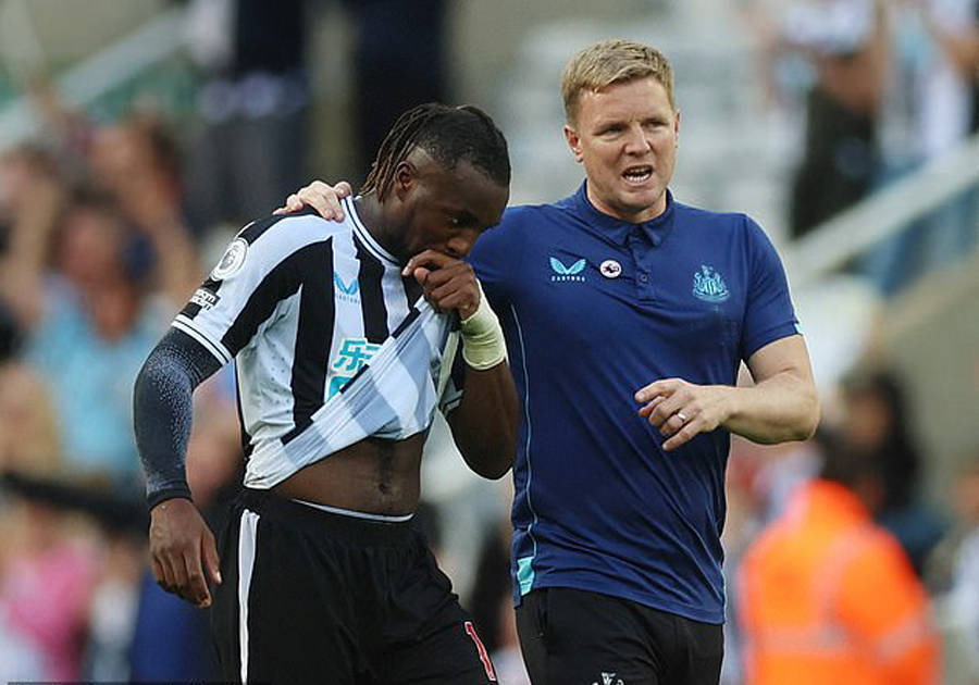 开云官方网站里程碑夜！阿贾克斯迎来里程碑，足总杯转会期刷纪录，赛场秩序良好，训练强度明显提升的简单介绍